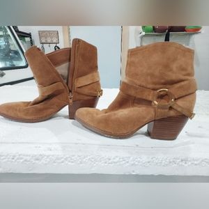 Michael KORS Brown Goldie Suede Western 🤩👢